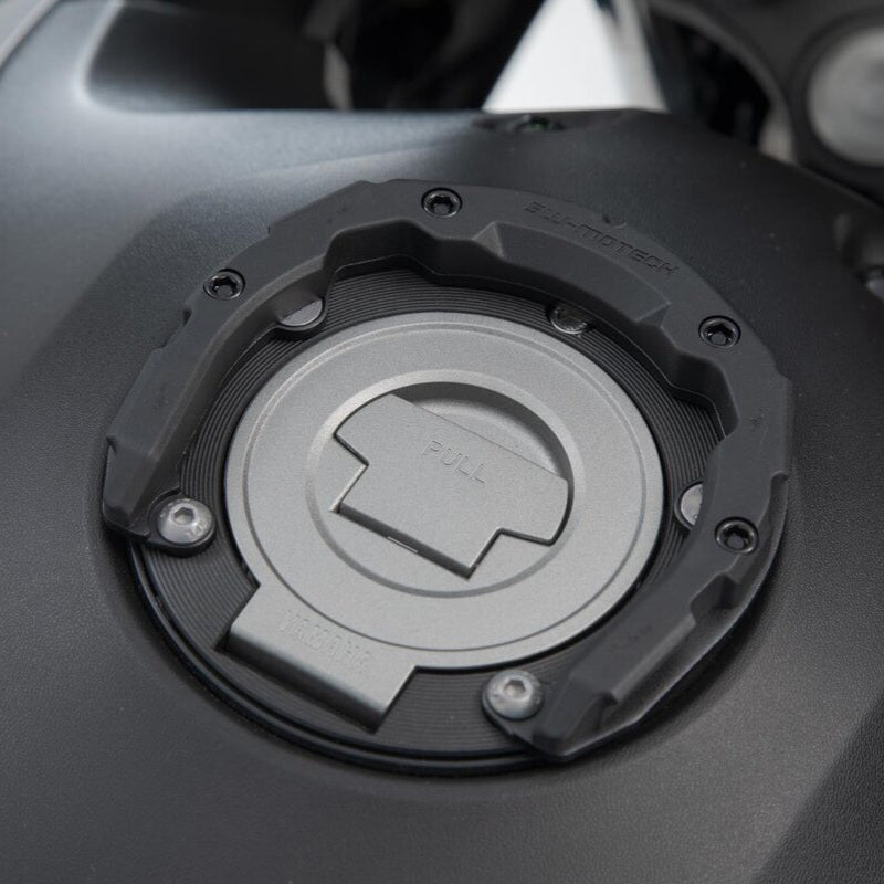 Anello Serbatoio SW-MOTECH Linea PRO Per Ducati / Triumph / Yamaha 5 Viti