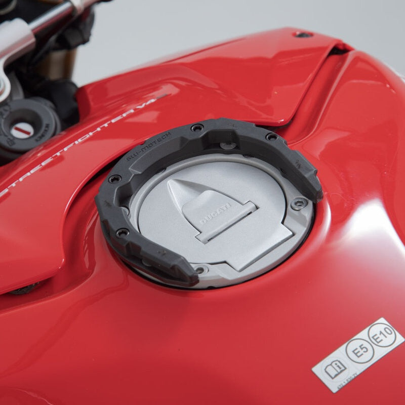 Anello Serbatoio SW-MOTECH Linea PRO Per Moto Italiane Con Tappo Serbatoio Senza Viti